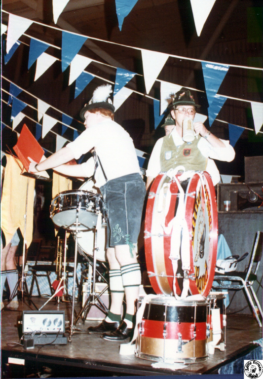1981 10 10 16 Oktoberfest @ Civic Center.jpg